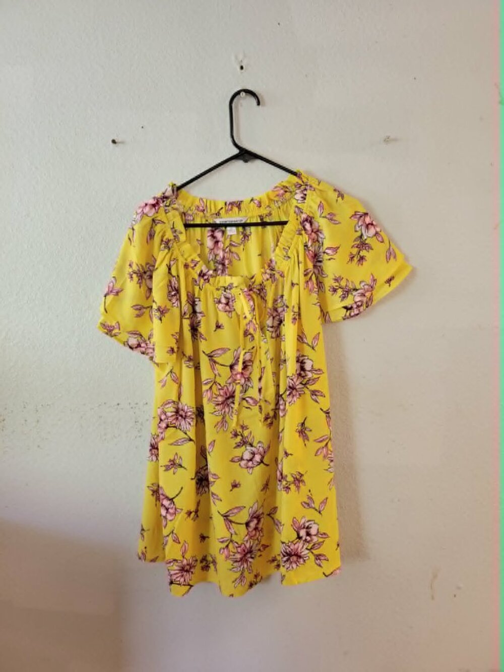 Counterparts Women’s 2XL Yellow Floral Ruffle Short Sleeve V-Neck Blouse#301